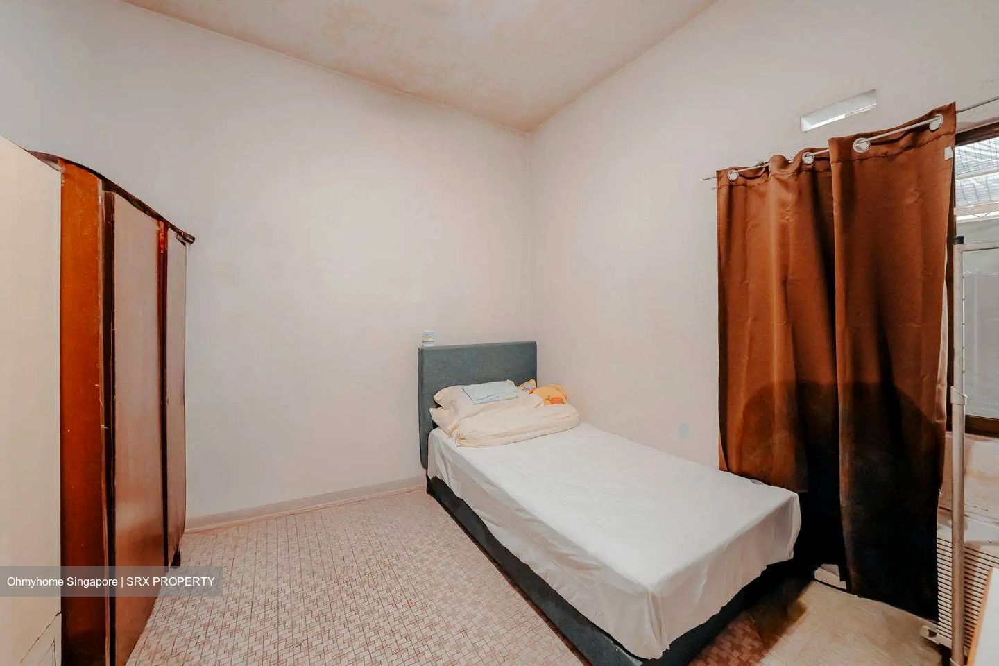 Charlton Park (D19), Terrace #450342391